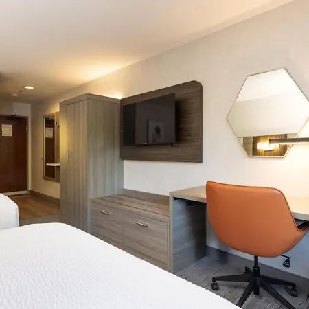 Holiday Inn Express Bellingham By Ihg Exterior photo