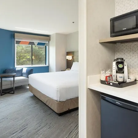 Holiday Inn Express Bellingham By Ihg Exterior photo