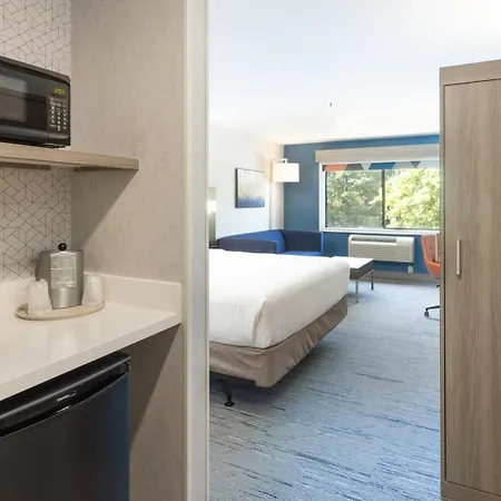 Holiday Inn Express Bellingham By Ihg Exterior photo