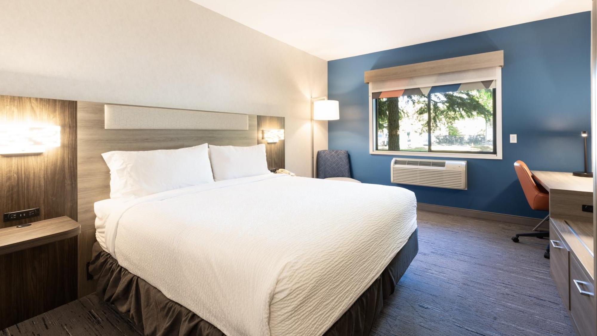 Express By Ihg Hotel