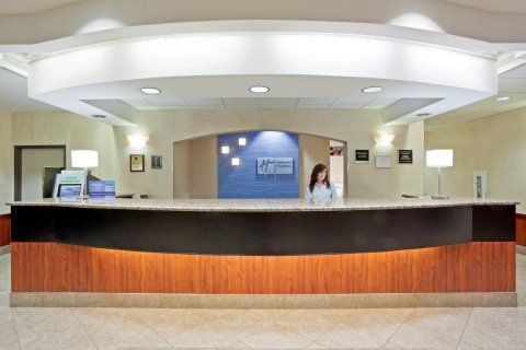 Express By Ihg Hotel